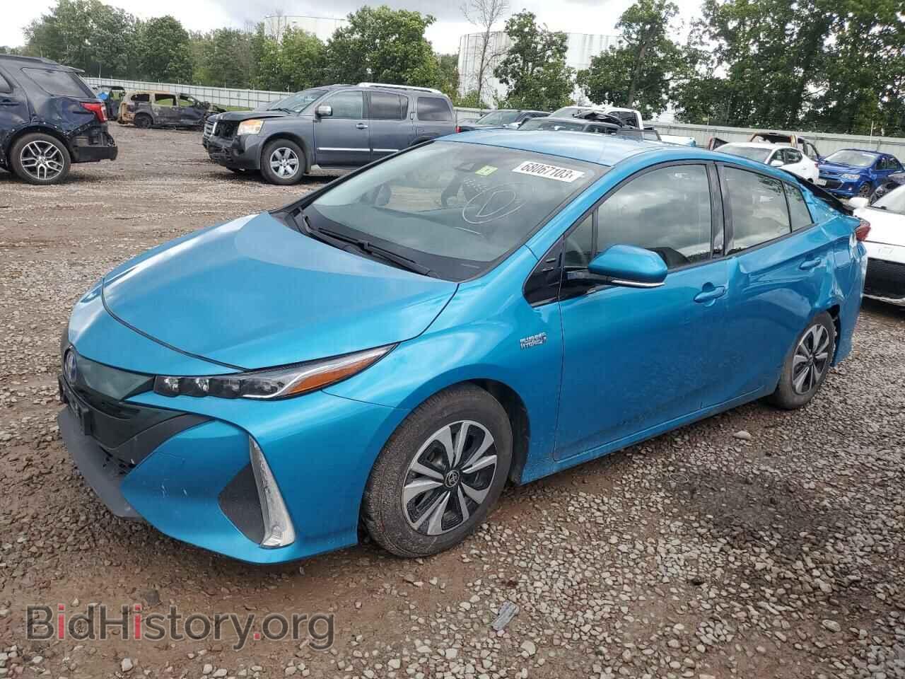 Photo JTDKARFP2H3013986 - TOYOTA PRIUS 2017