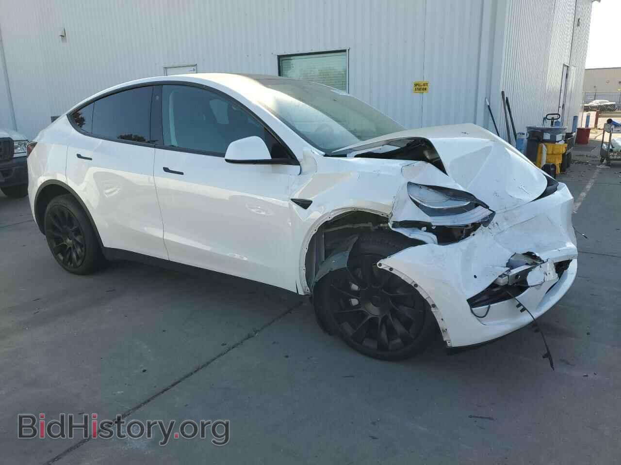 2022 TESLA MODEL Y - VIN: 7SAYGDEE1NF576234 - Фото 4