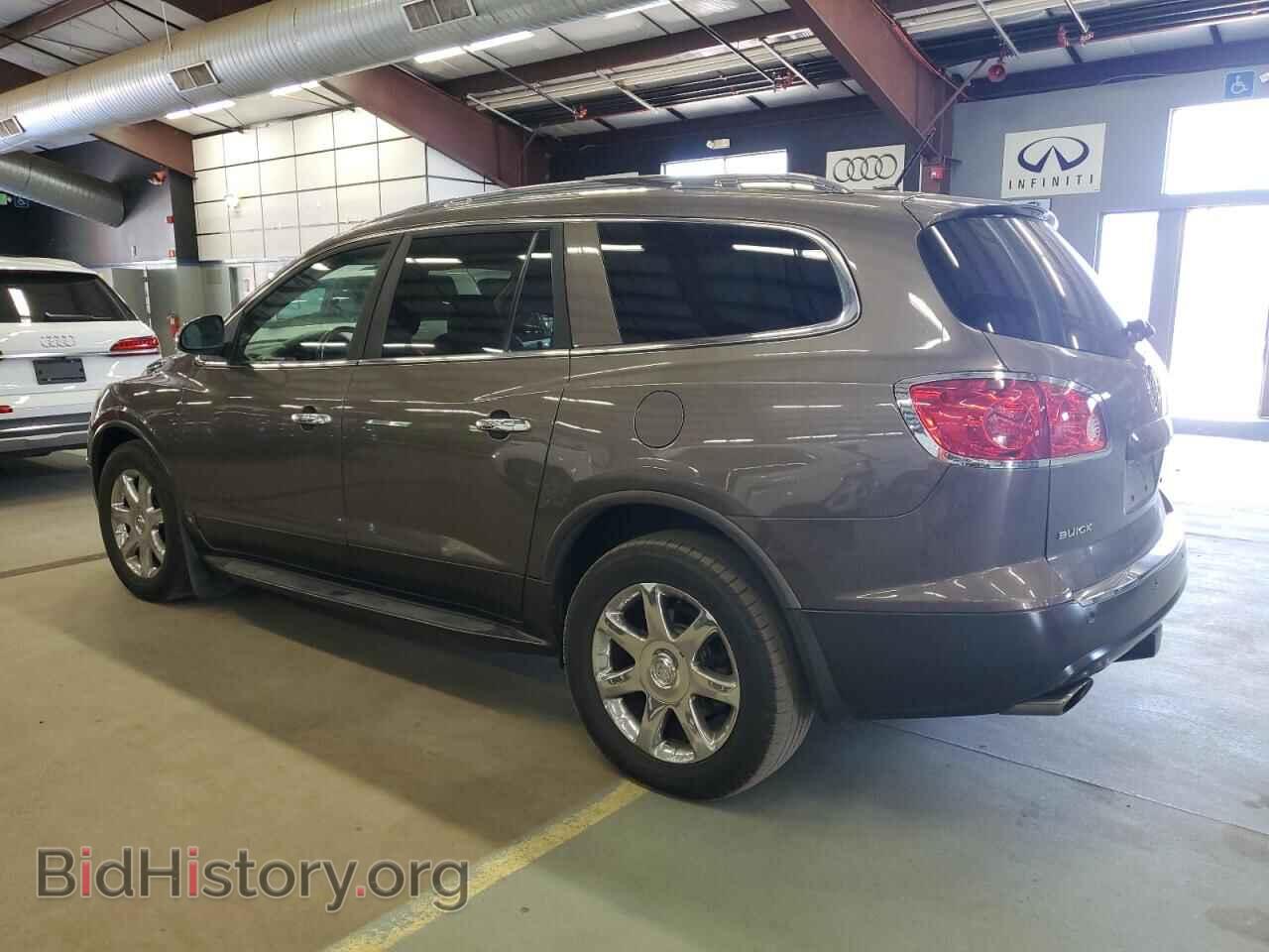 2010 BUICK ENCLAVE - VIN: 5GALVCED1AJ184549 - Фото 2