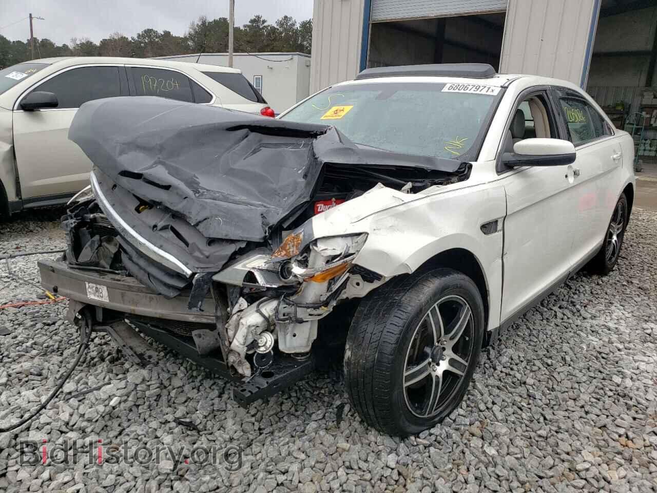 2010 FORD TAURUS - VIN: 1FAHP2EW2AG162590 - Фото 2