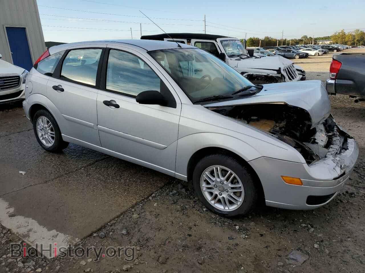 2007 FORD FOCUS - VIN: 1FAFP37N87W174307 - Фото 4