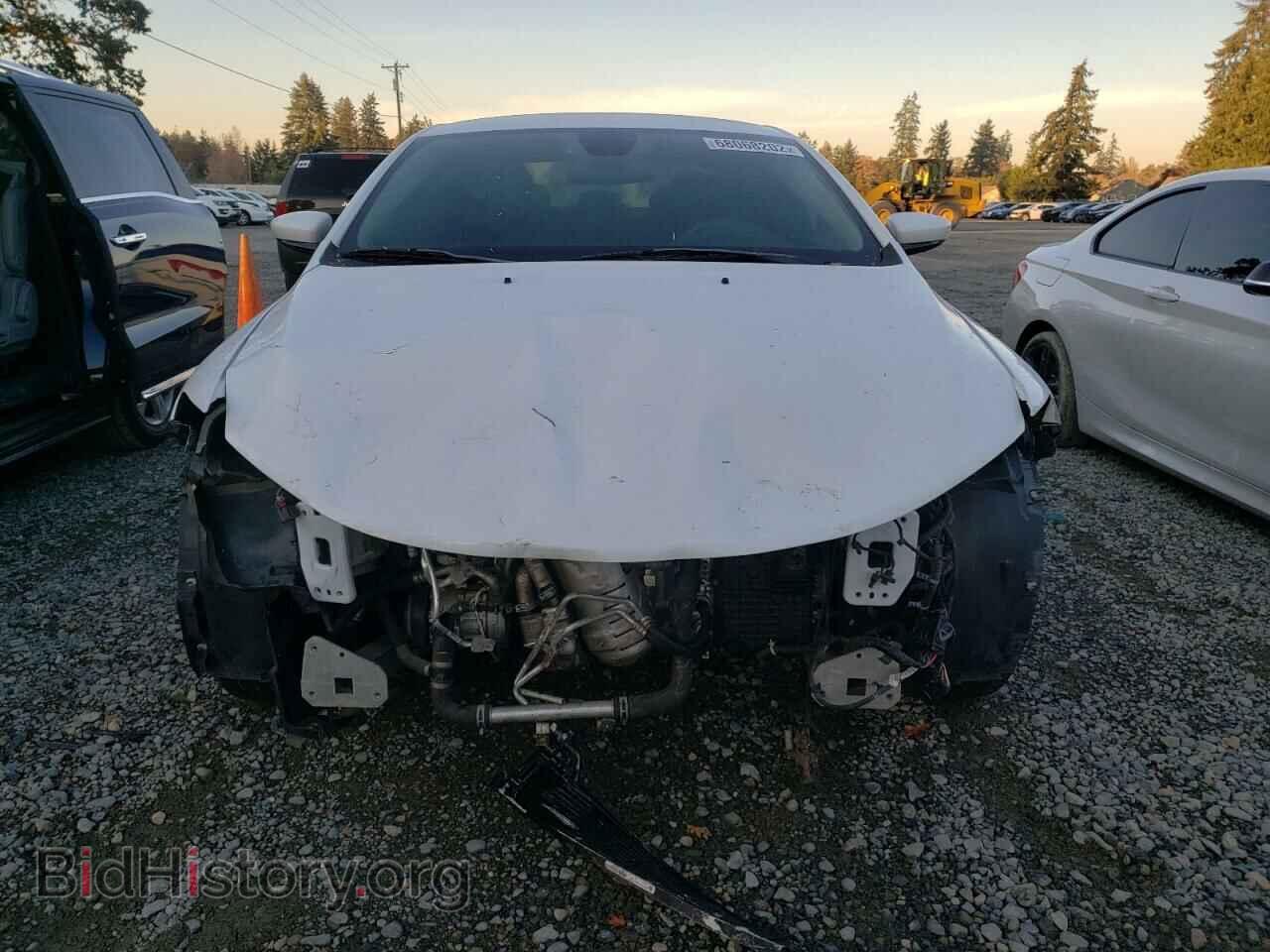 2016 CHRYSLER 200 - VIN: 1C3CCCAB4GN110976 - Фото 5
