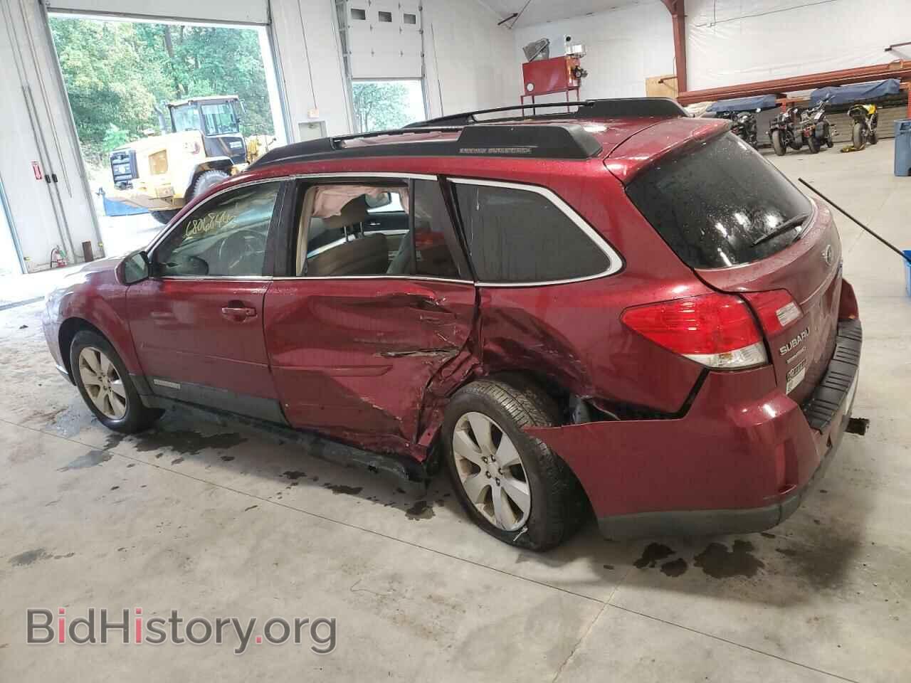 2011 SUBARU OUTBACK - VIN: 4S4BRBCC7B3370858 - Фото 2