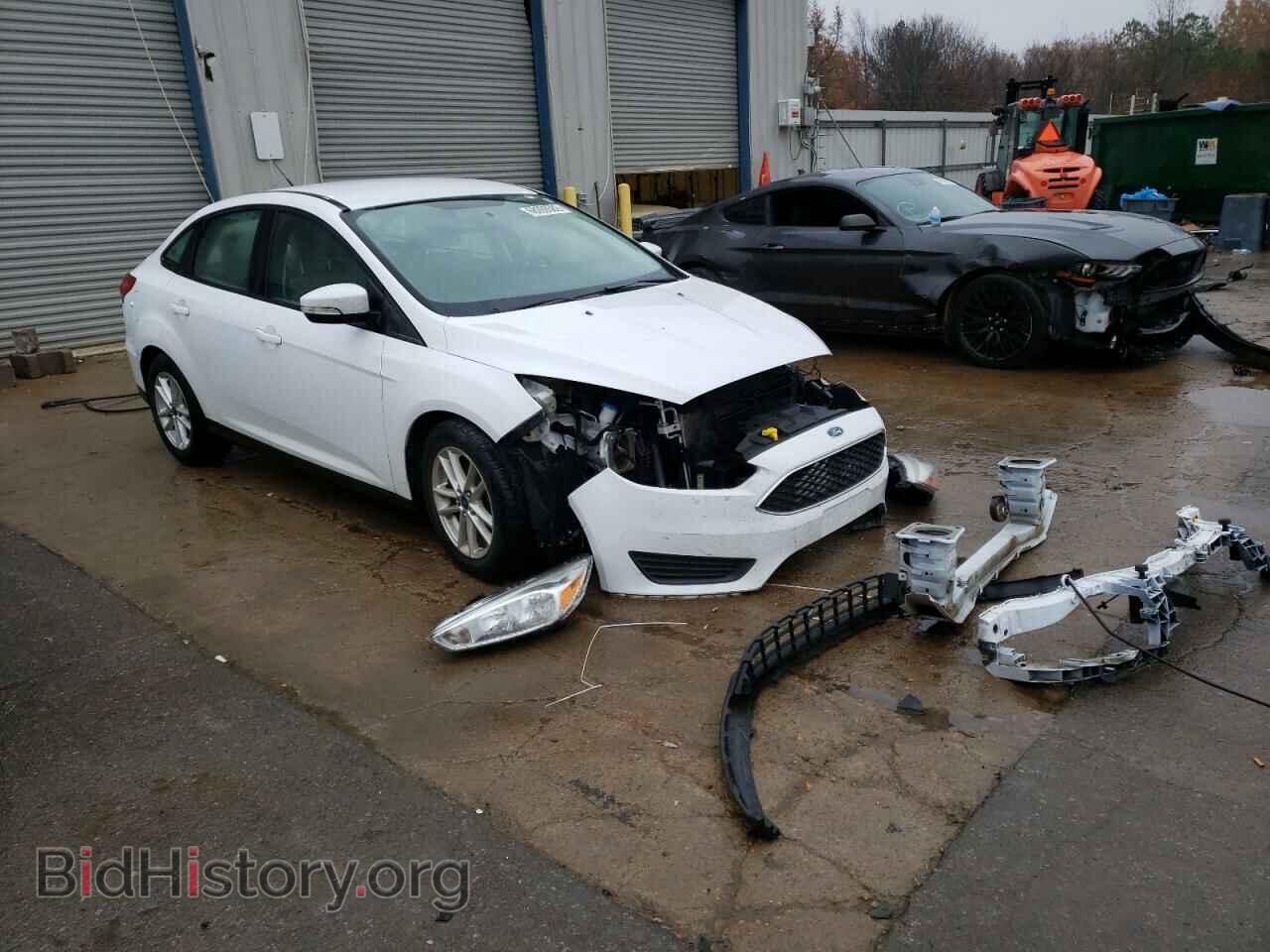 2015 FORD FOCUS - VIN: 1FADP3F26FL381972 - Photo 4