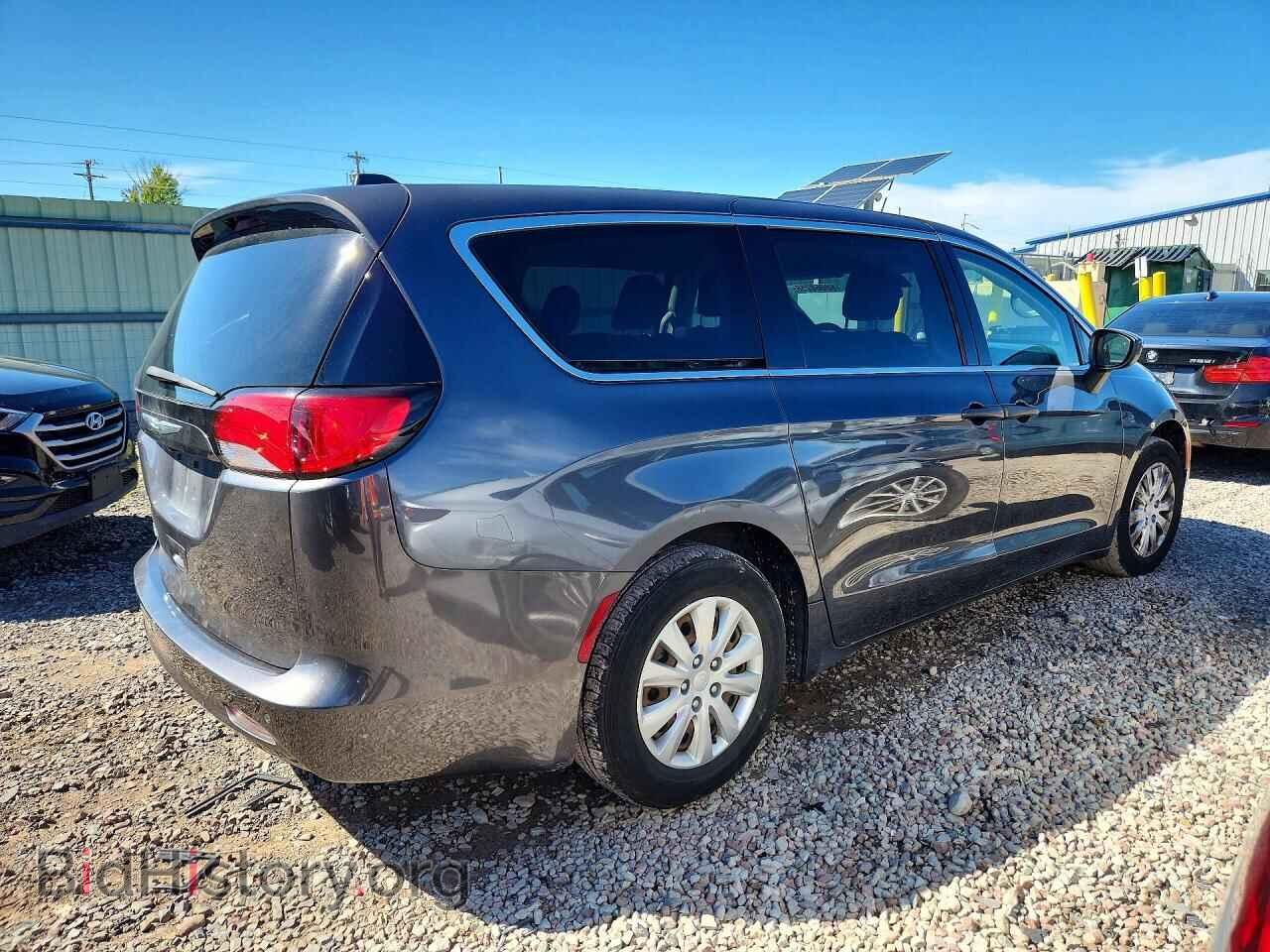 2018 CHRYSLER PACIFICA - VIN: 2C4RC1AG3JR114355 - Фото 3