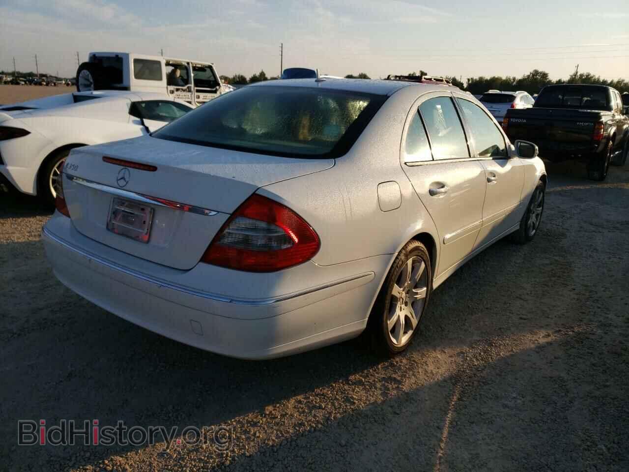 2007 MERCEDES-BENZ E-CLASS - VIN: WDBUF56X37B060496 - Фото 3