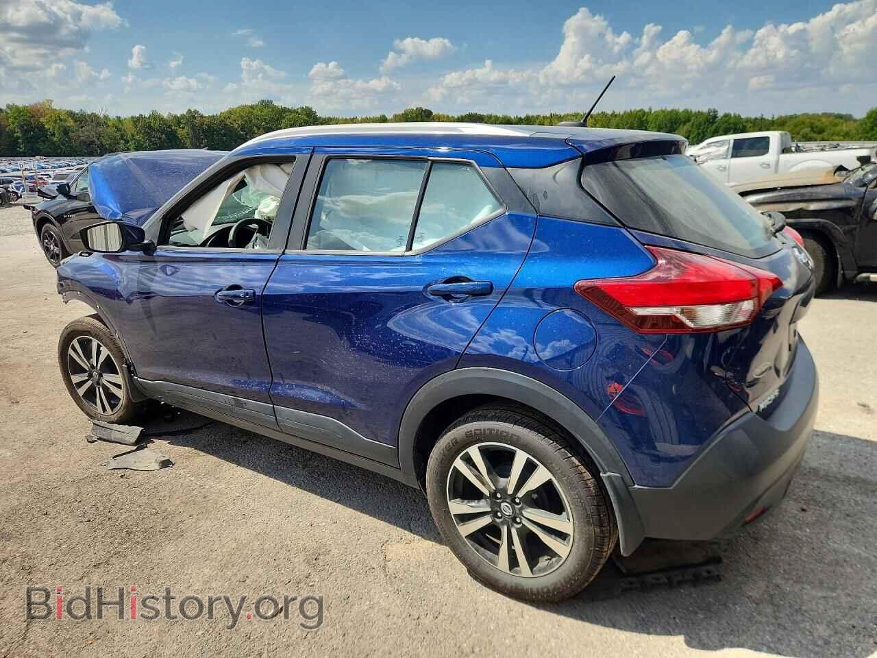 2019 NISSAN KICKS - VIN: 3N1CP5CU3KL497039 - Photo 2