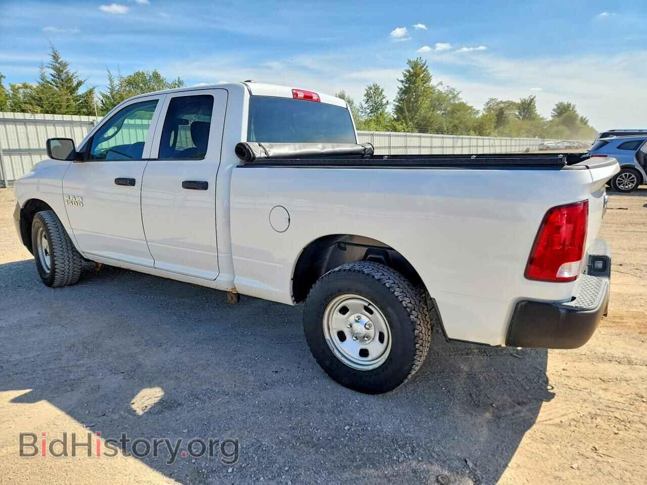 2017 RAM 1500 - VIN: 1C6RR7FG2HS759900 - Photo 2