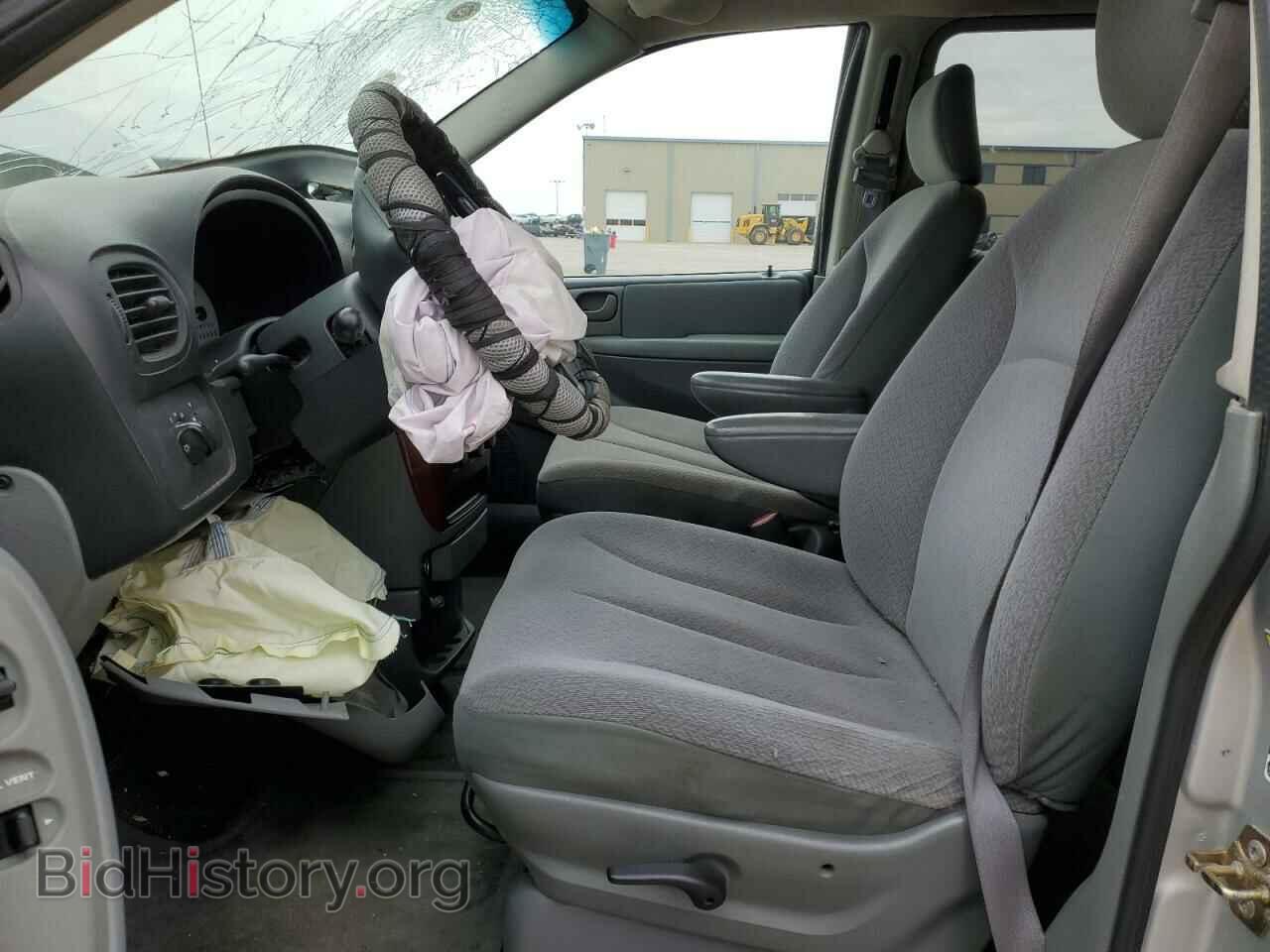 2006 CHRYSLER MINIVAN - VIN: 1A4GP45R96B682957 - Фото 7