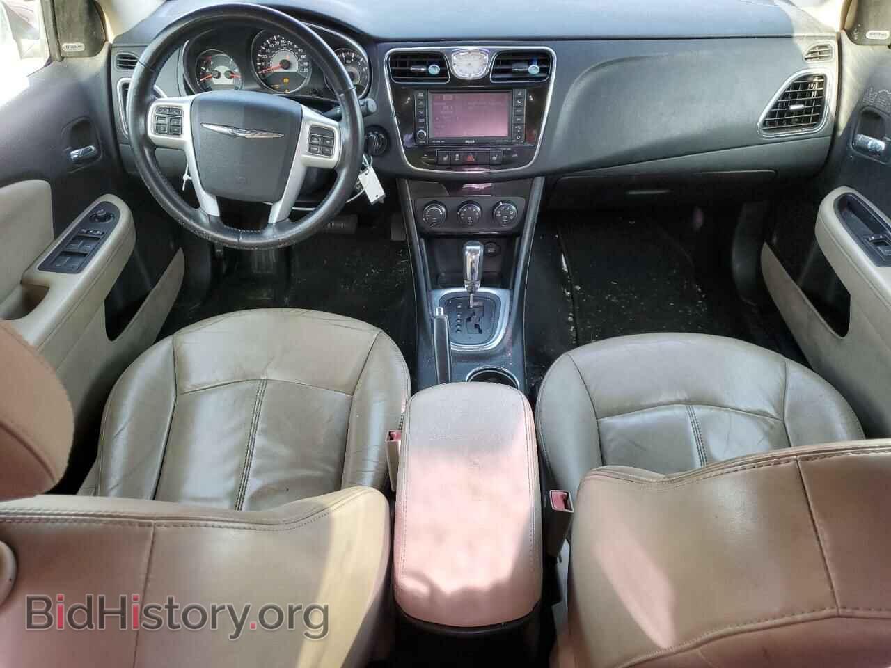 2013 CHRYSLER 200 - VIN: 1C3CCBCG9DN612400 - Фото 8