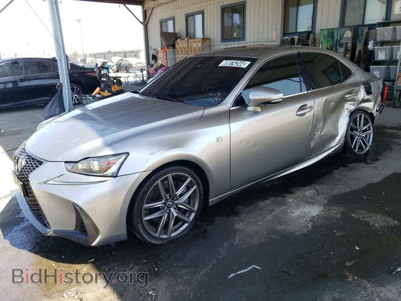 Photo JTHBA1D24J5065850 - LEXUS IS 2018