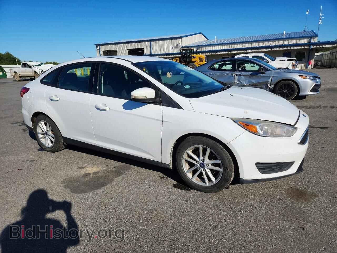 2017 FORD FOCUS - VIN: 1FADP3F29HL330372 - Фото 4