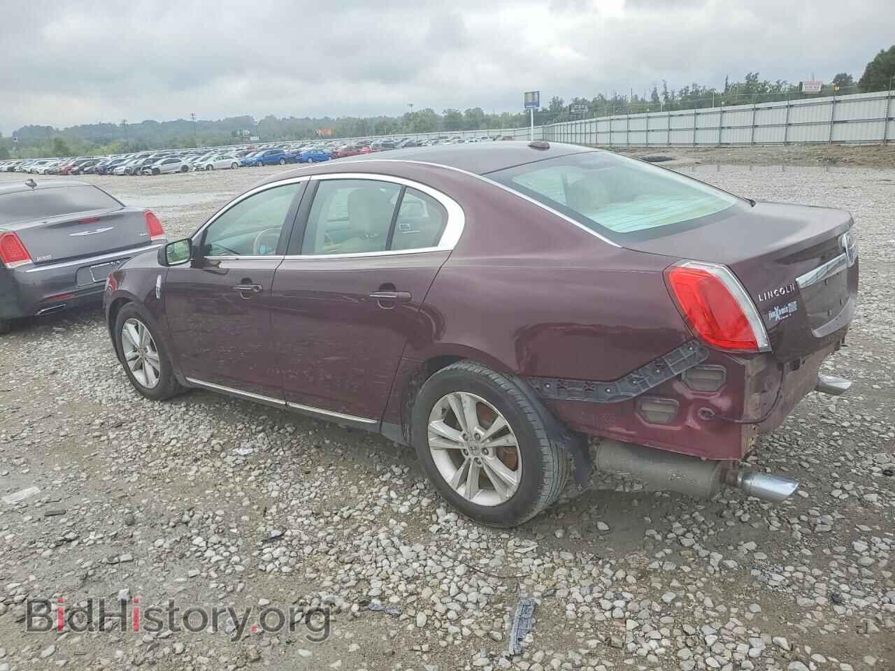 2011 LINCOLN MKS - VIN: 1LNHL9DR0BG612468 - Photo 2