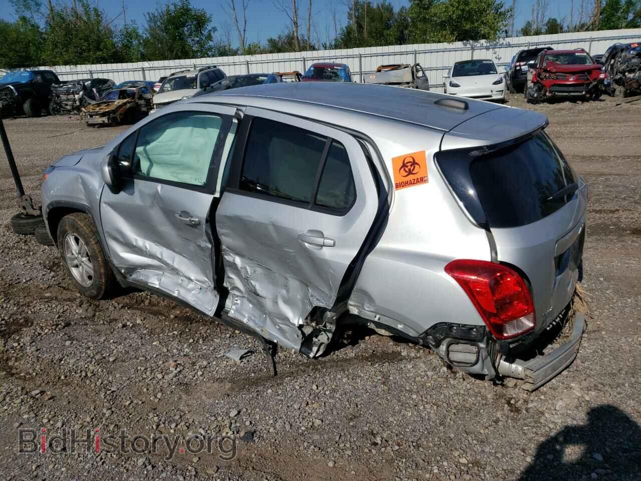 2020 CHEVROLET TRAX - VIN: 3GNCJKSB0LL308000 - Фото 2