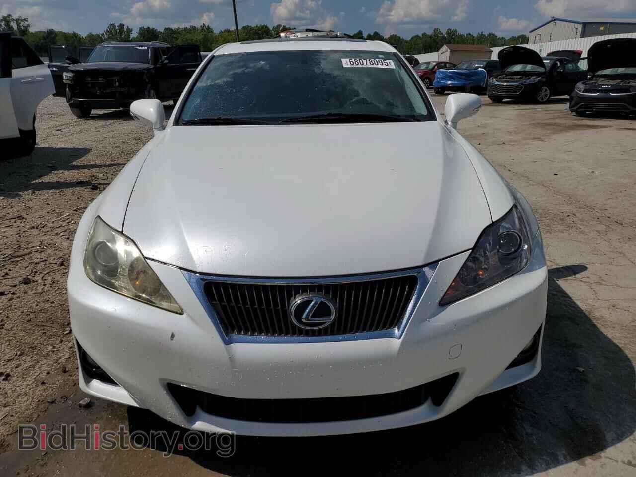 2011 LEXUS IS - VIN: JTHCF5C25B5050936 - Photo 5
