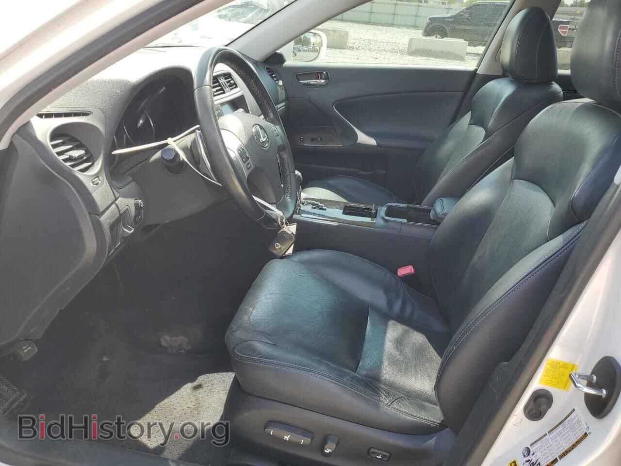 2011 LEXUS IS - VIN: JTHCF5C25B5050936 - Photo 7