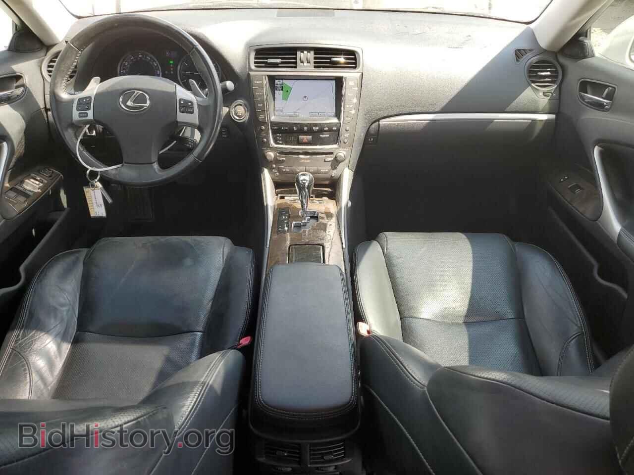 2011 LEXUS IS - VIN: JTHCF5C25B5050936 - Photo 8