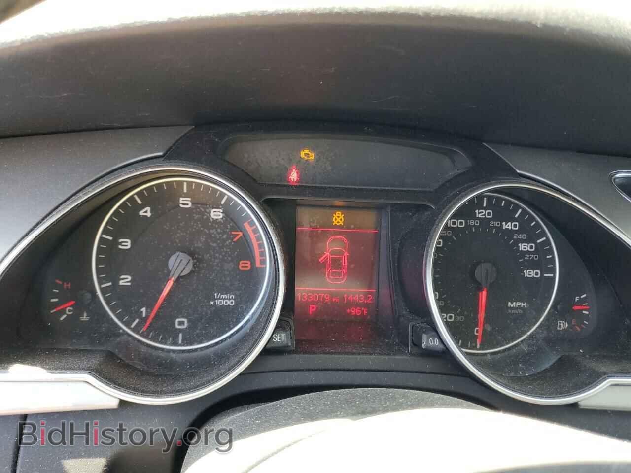 2010 AUDI A5 - VIN: WAUCFAFR6AA071994 - Photo 9