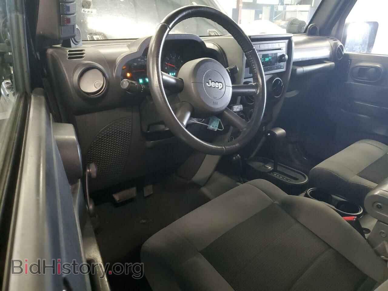 2010 JEEP All Models - VIN: 1J4FA24158L609997 - Photo 8