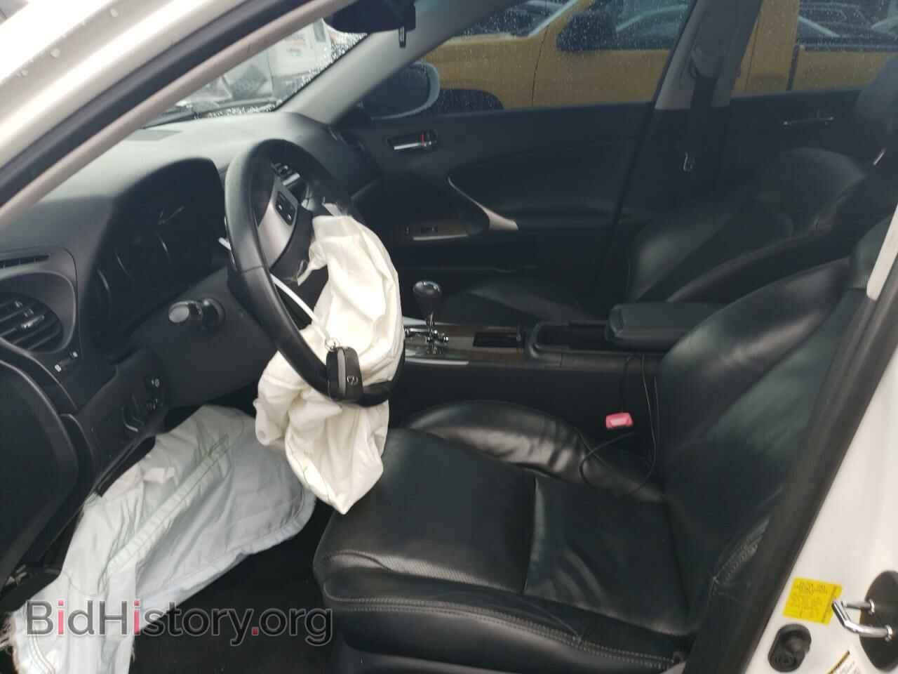 2011 LEXUS IS - VIN: JTHCF5C26B5050430 - Photo 7