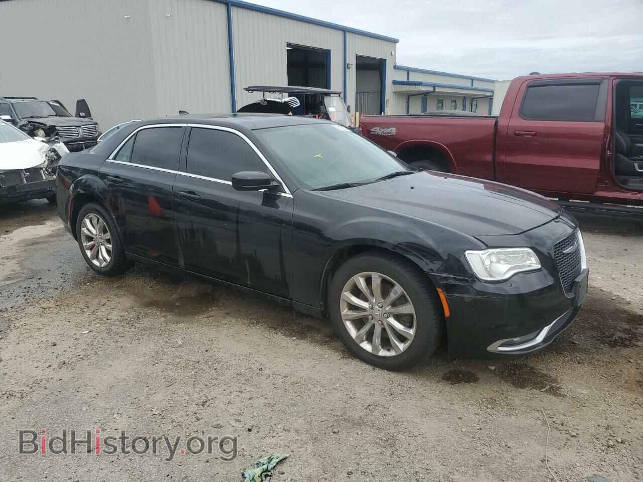 2016 CHRYSLER 300 - VIN: 2C3CCARGXGH128766 - Фото 4