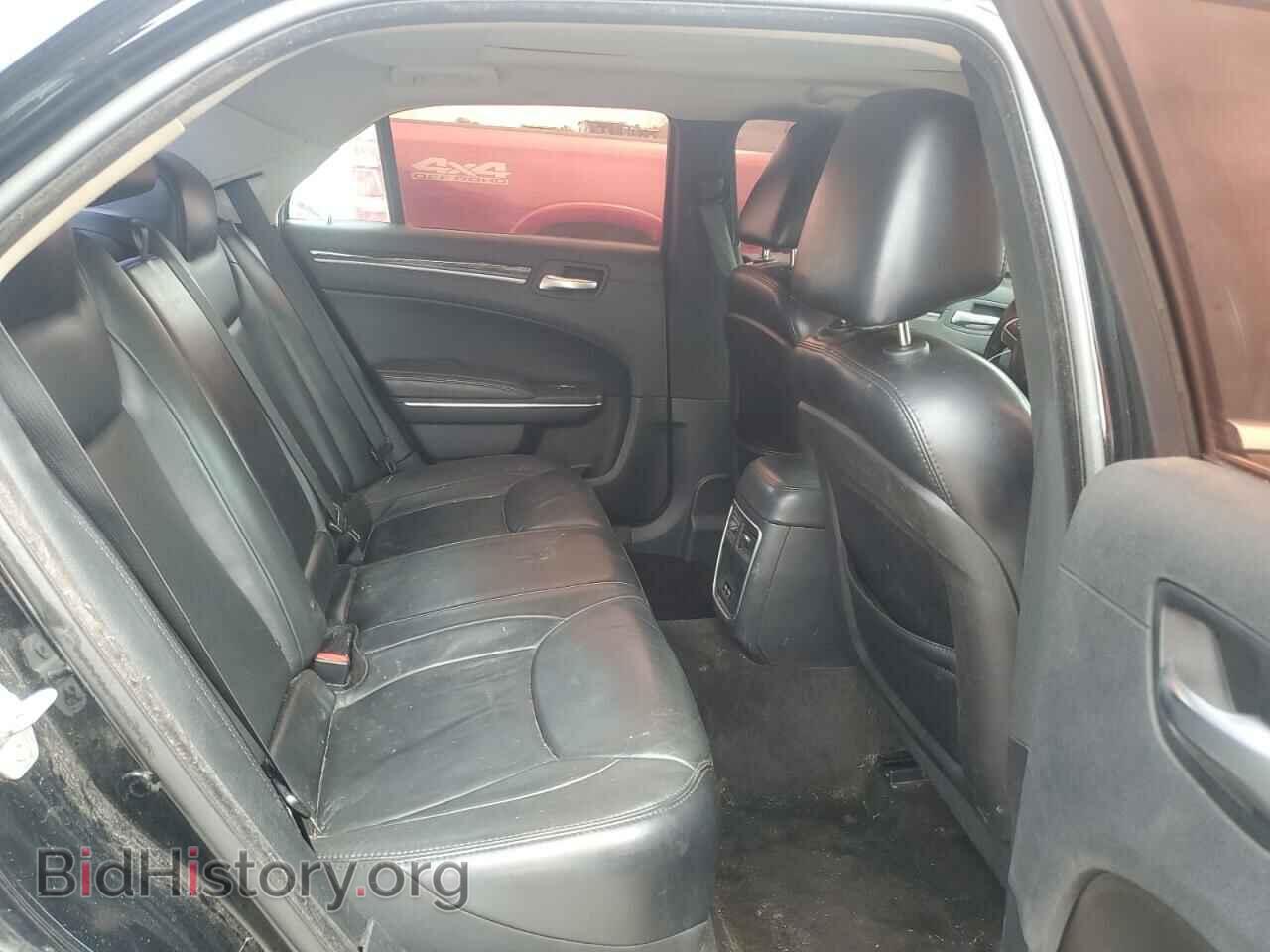 2016 CHRYSLER 300 - VIN: 2C3CCARGXGH128766 - Фото 10