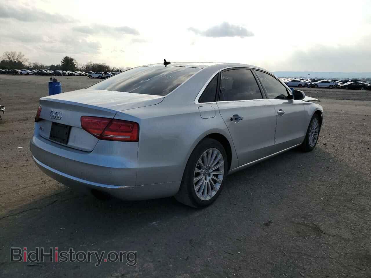 2013 AUDI A8 - VIN: WAURGAFD1DN030973 - Фото 3