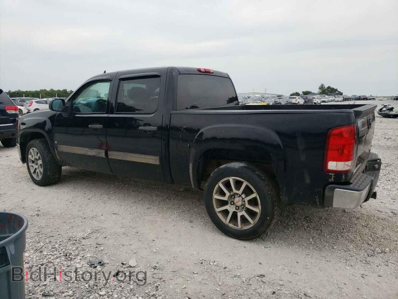 2007 GMC SIERRA - VIN: 3GTEC13J57G521096 - Фото 2