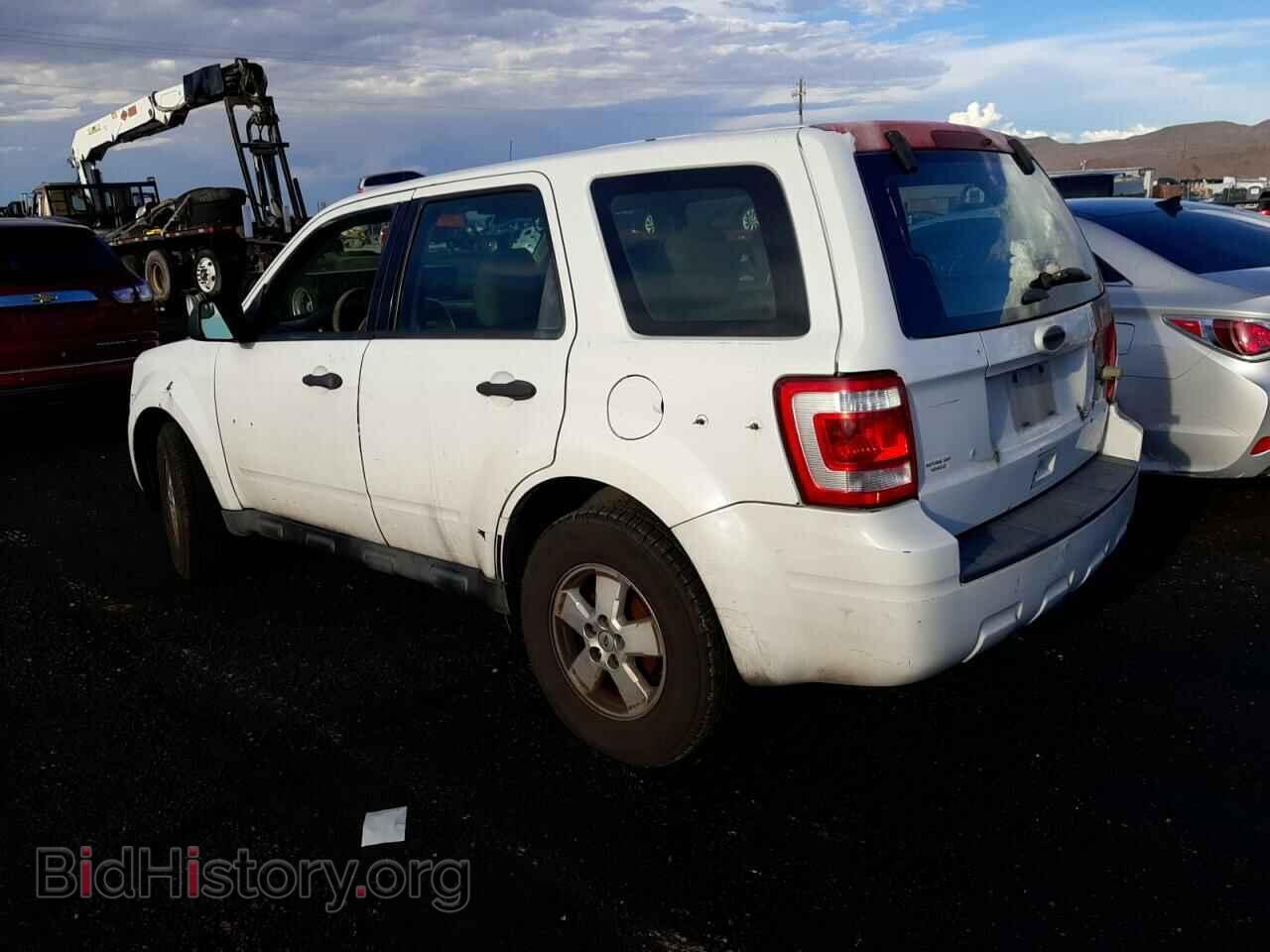 2012 FORD ESCAPE - VIN: 1FMCU0C76CKA65983 - Фото 2