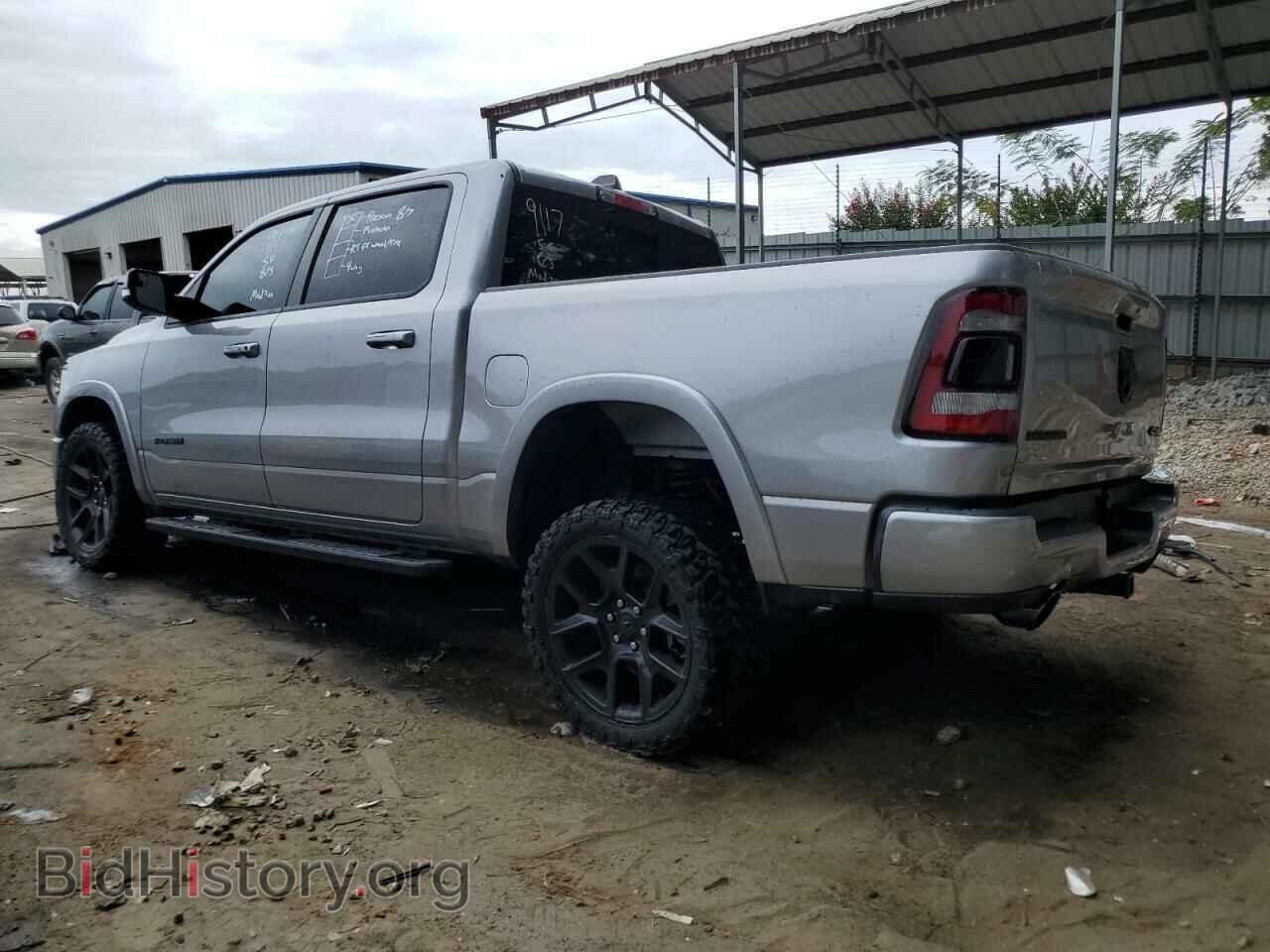 2020 RAM 1500 - VIN: 1C6SRFJM7LN218177 - Фото 2