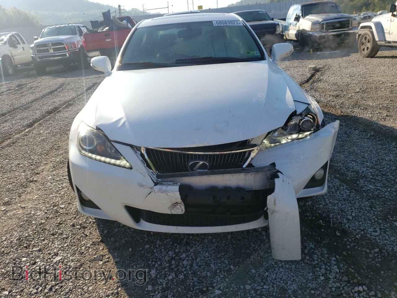 2012 LEXUS IS - VIN: JTHCF5C28C5057865 - Photo 5