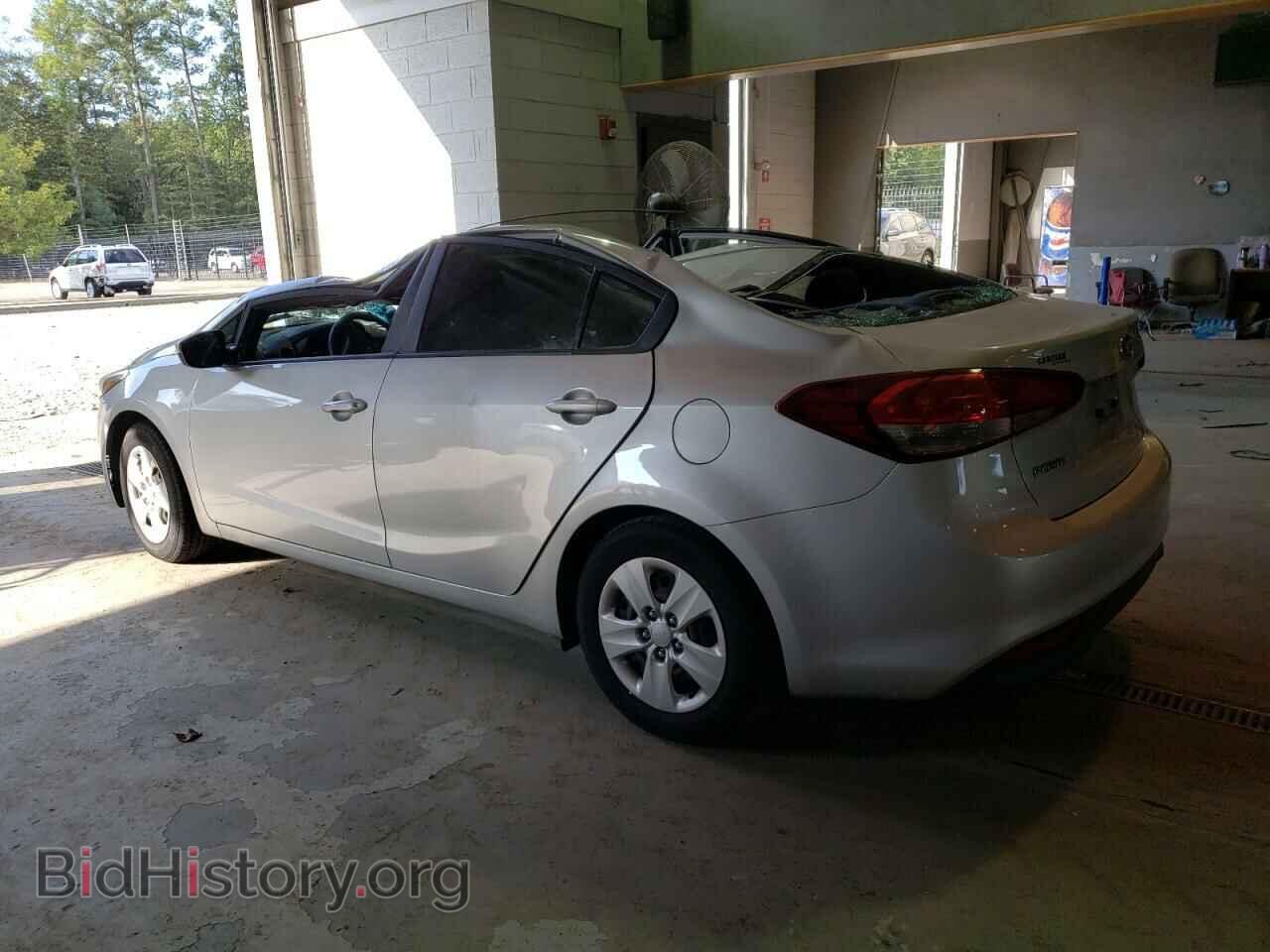 2017 KIA FORTE - VIN: 3KPFK4A79HE089254 - Фото 2