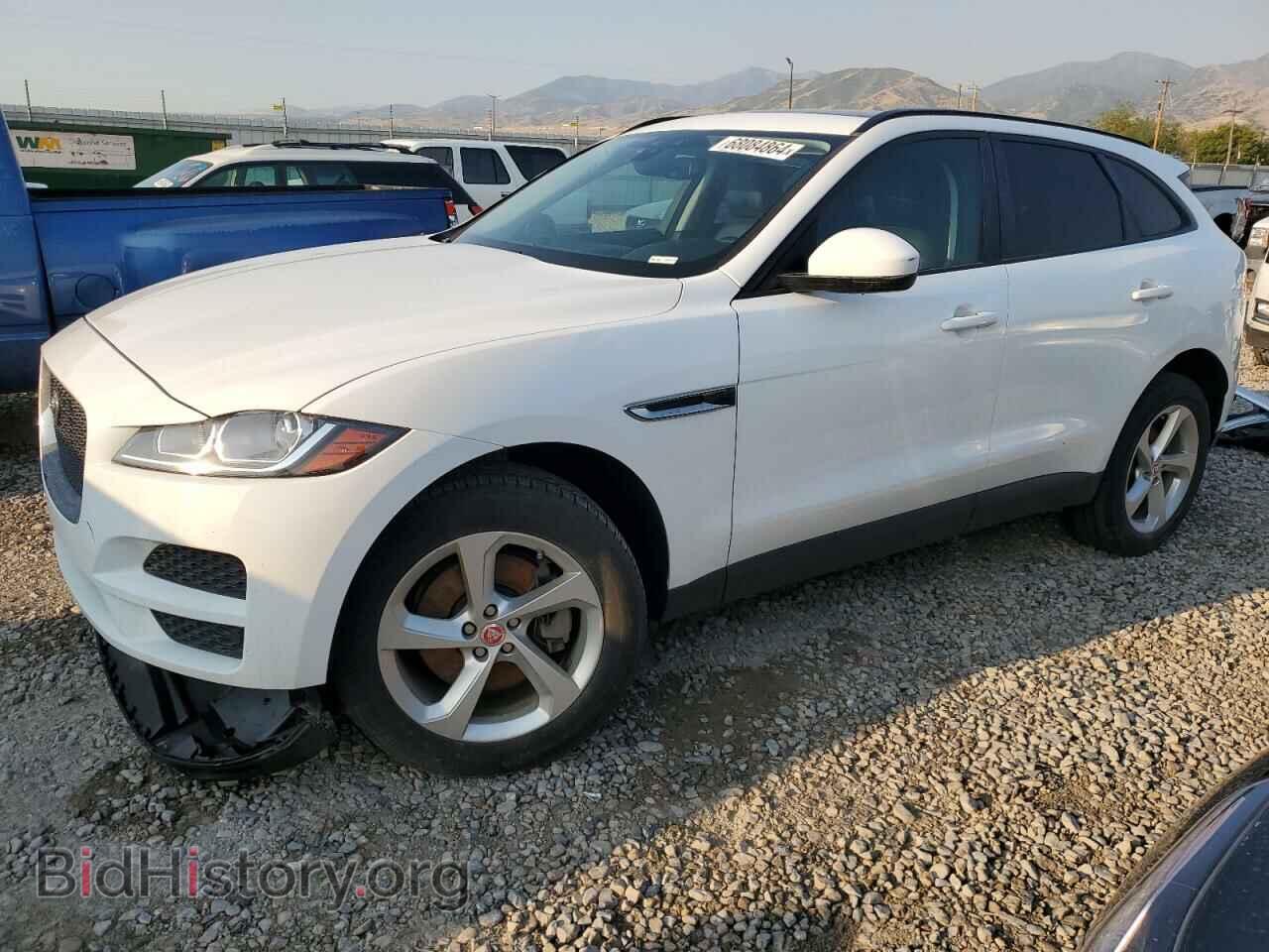 Фотография SADCJ2BV2HA889036 - JAGUAR F-PACE 2017
