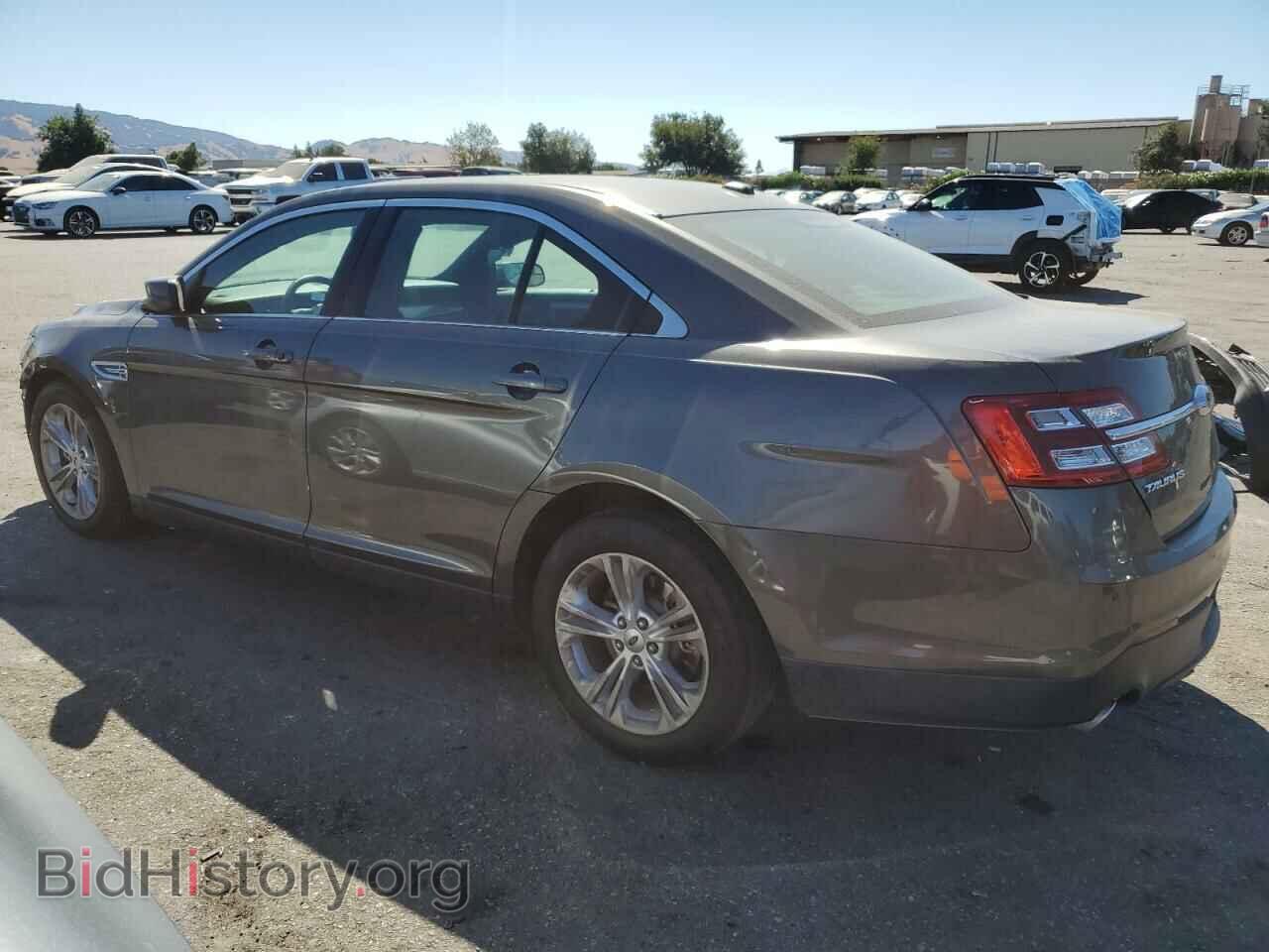 2018 FORD TAURUS - VIN: 1FAHP2E89JG118832 - Photo 2