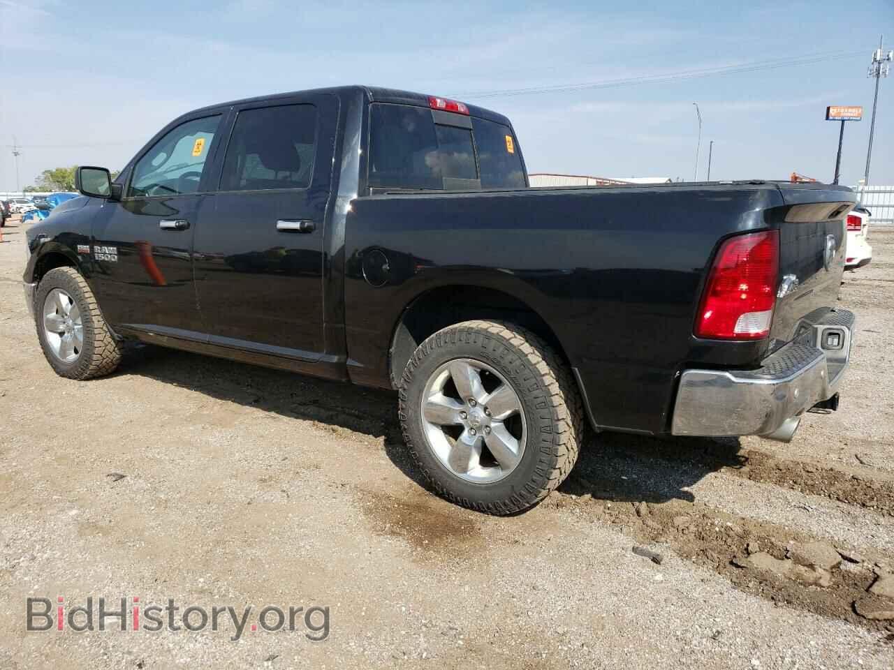 2018 RAM 1500 - VIN: 3C6RR7LT9JG230233 - Фото 2