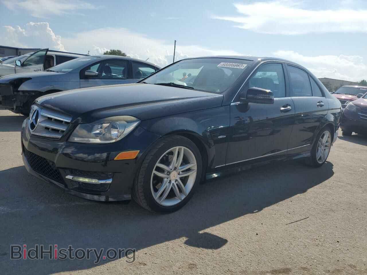 Фотография WDDGF4HB8CR212810 - MERCEDES-BENZ C-CLASS 2012