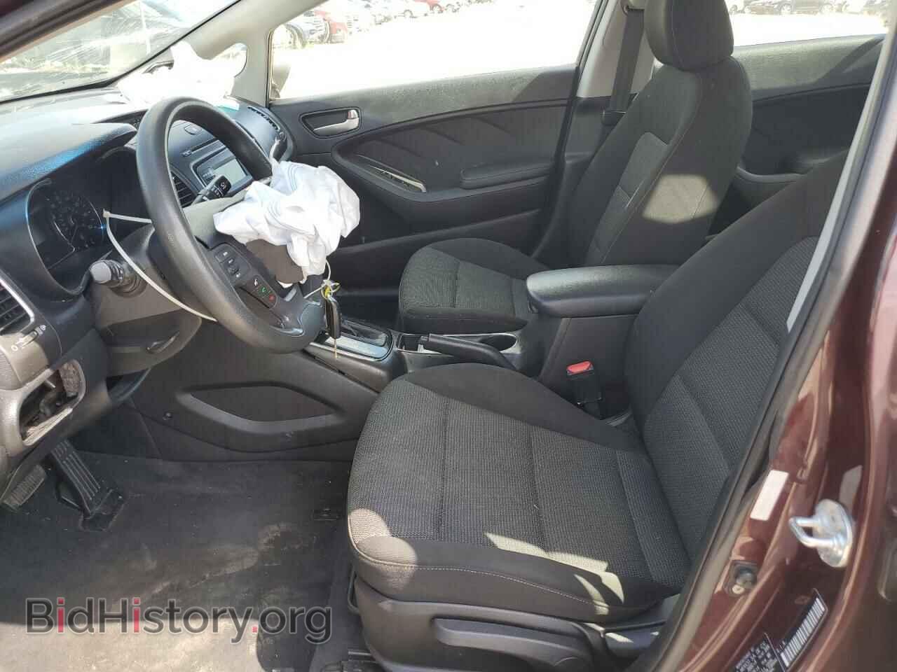 2017 KIA FORTE - VIN: 3KPFK4A7XHE088436 - Фото 7