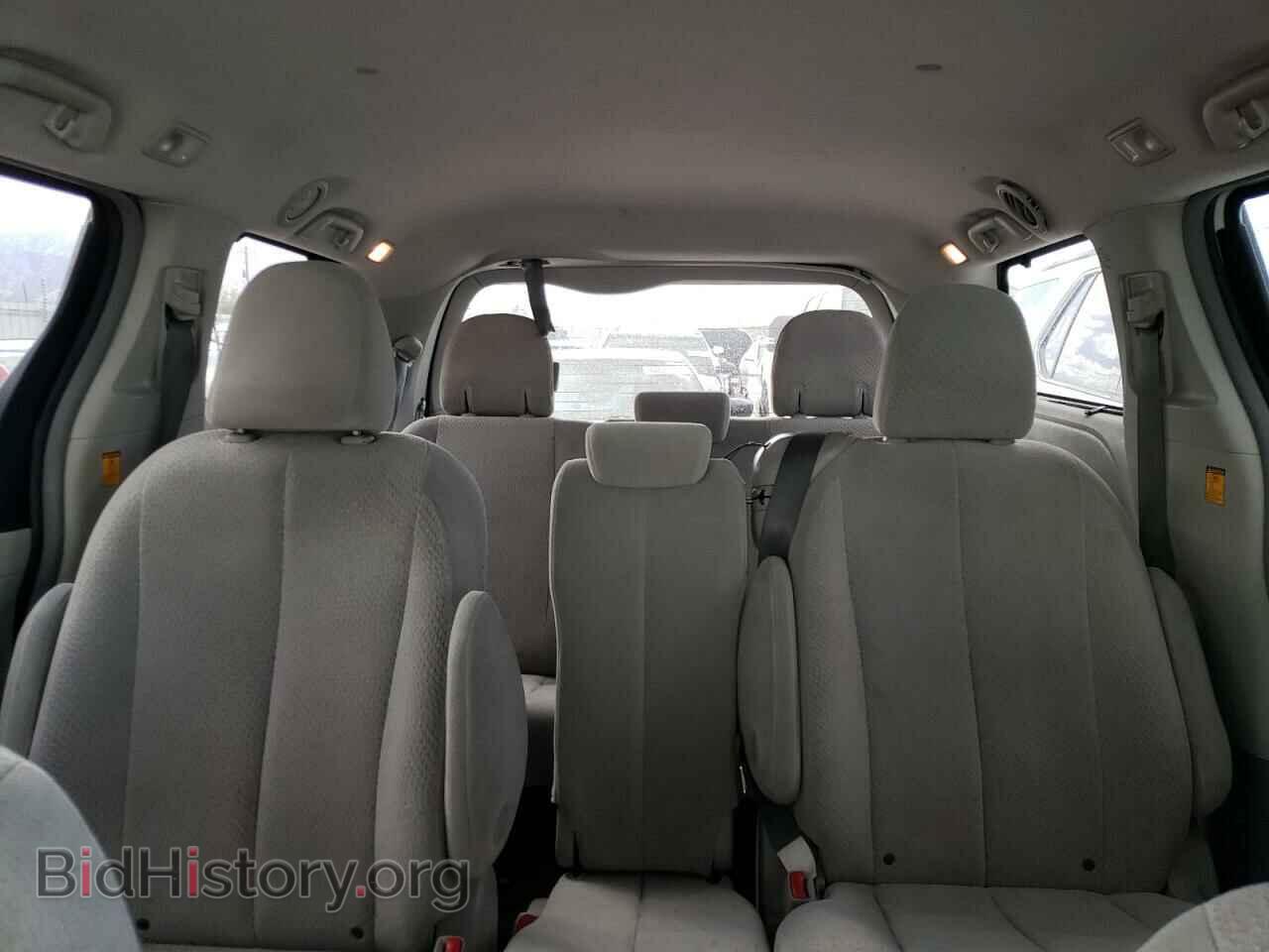 2011 TOYOTA All Models - VIN: 5TDKK3DC2BS110475 - Фото 10