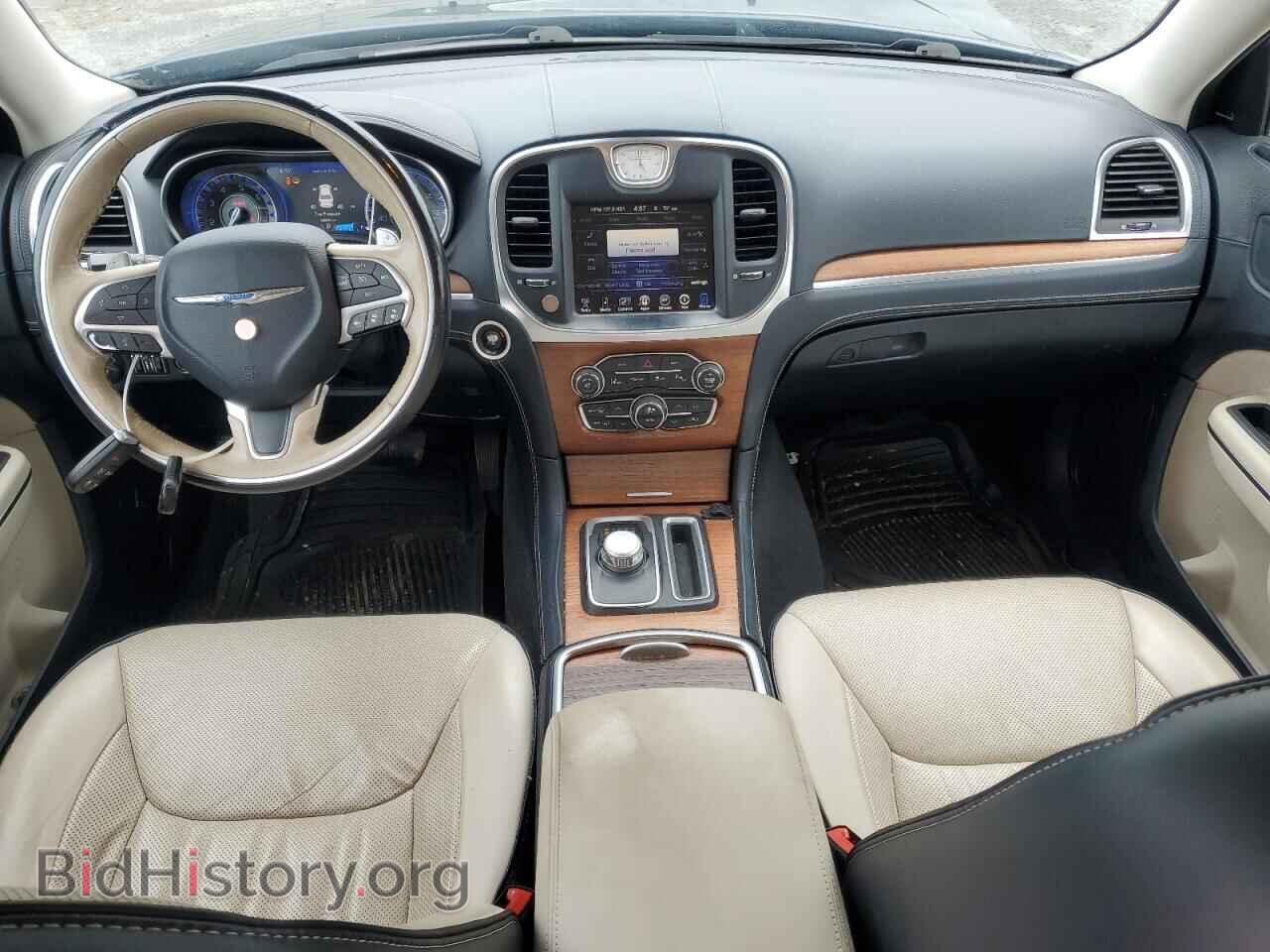 2016 CHRYSLER 300 - VIN: 2C3CCASG4GH230686 - Photo 8