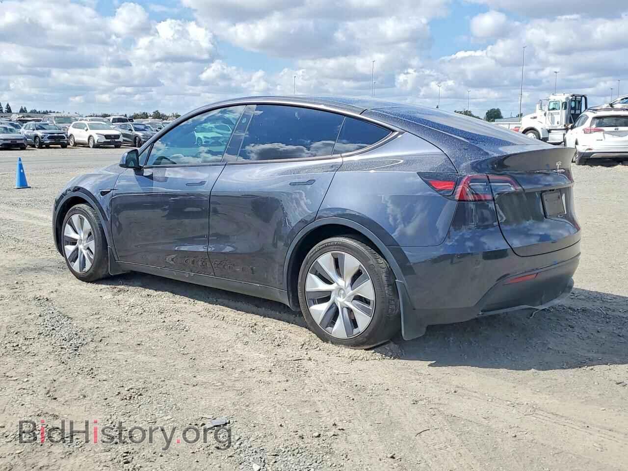 2024 TESLA MODEL Y - VIN: 7SAYGAEE1RF084761 - Photo 2