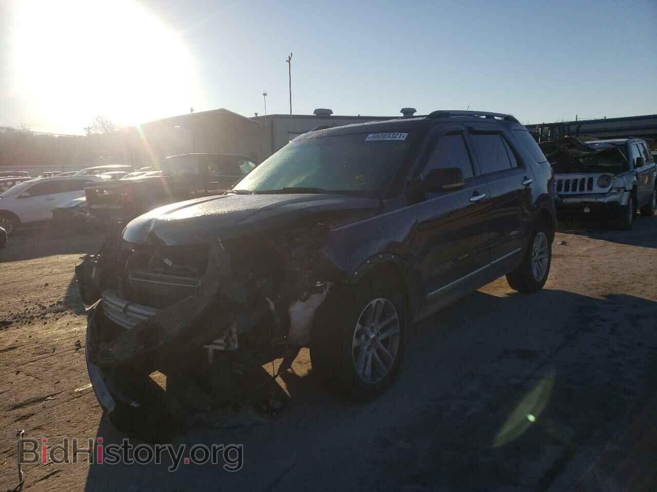 2011 FORD EXPLORER - VIN: 1FMHK8D89BGA44614 - Photo 2