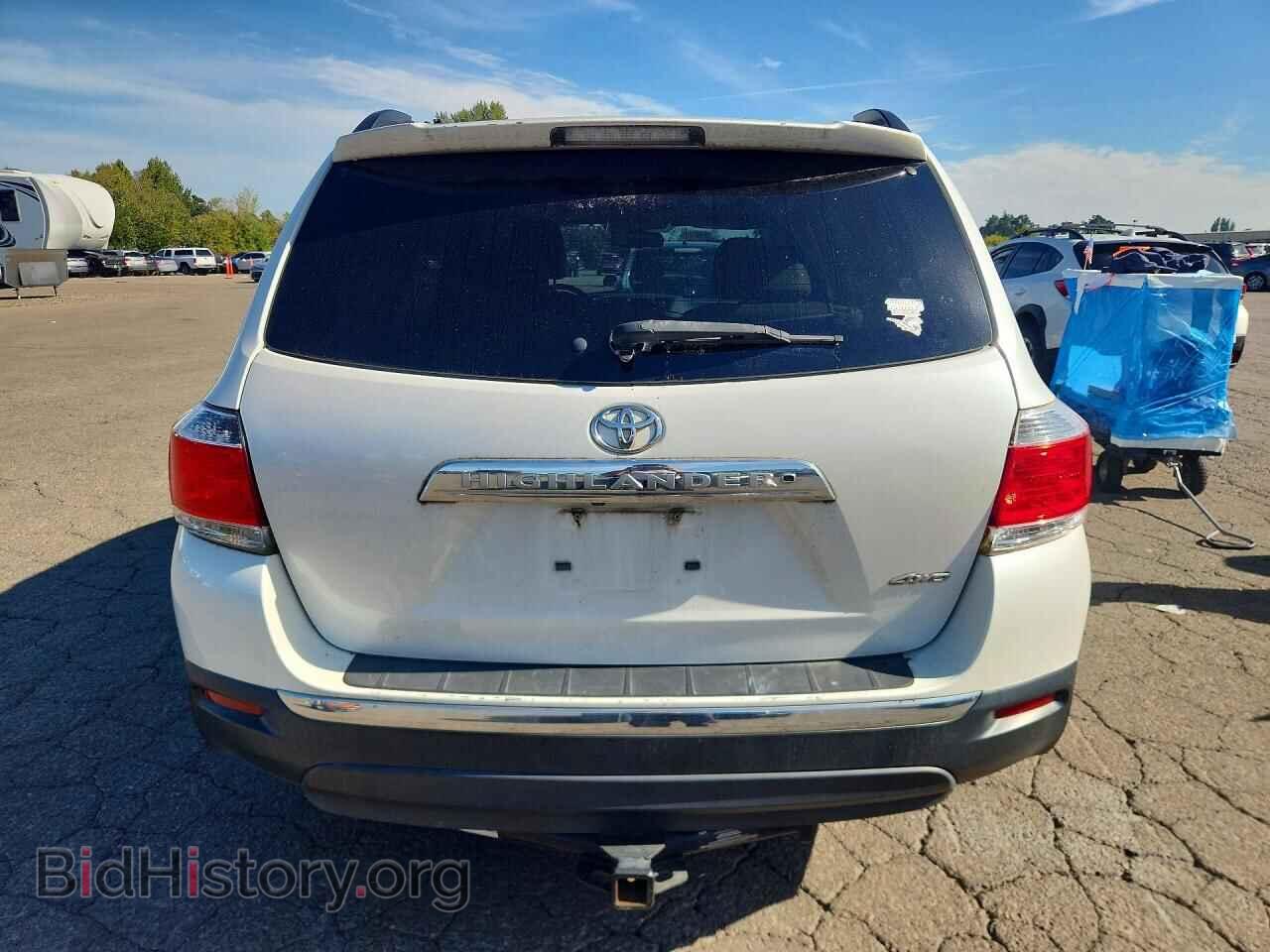 2011 TOYOTA HIGHLANDER - VIN: 5TDBK3EH6BS080424 - Фото 6