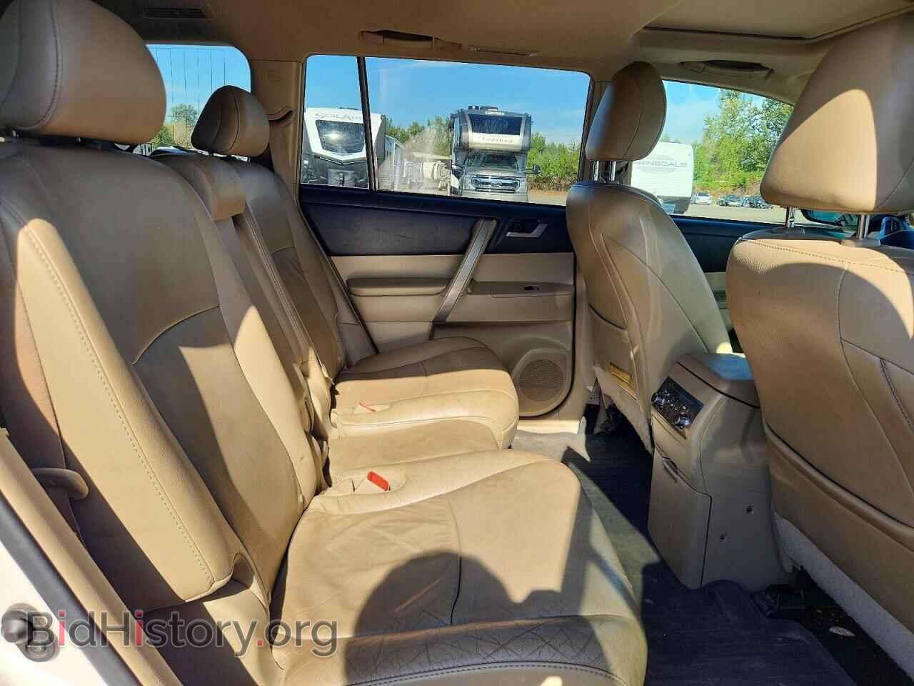 2011 TOYOTA HIGHLANDER - VIN: 5TDBK3EH6BS080424 - Фото 10