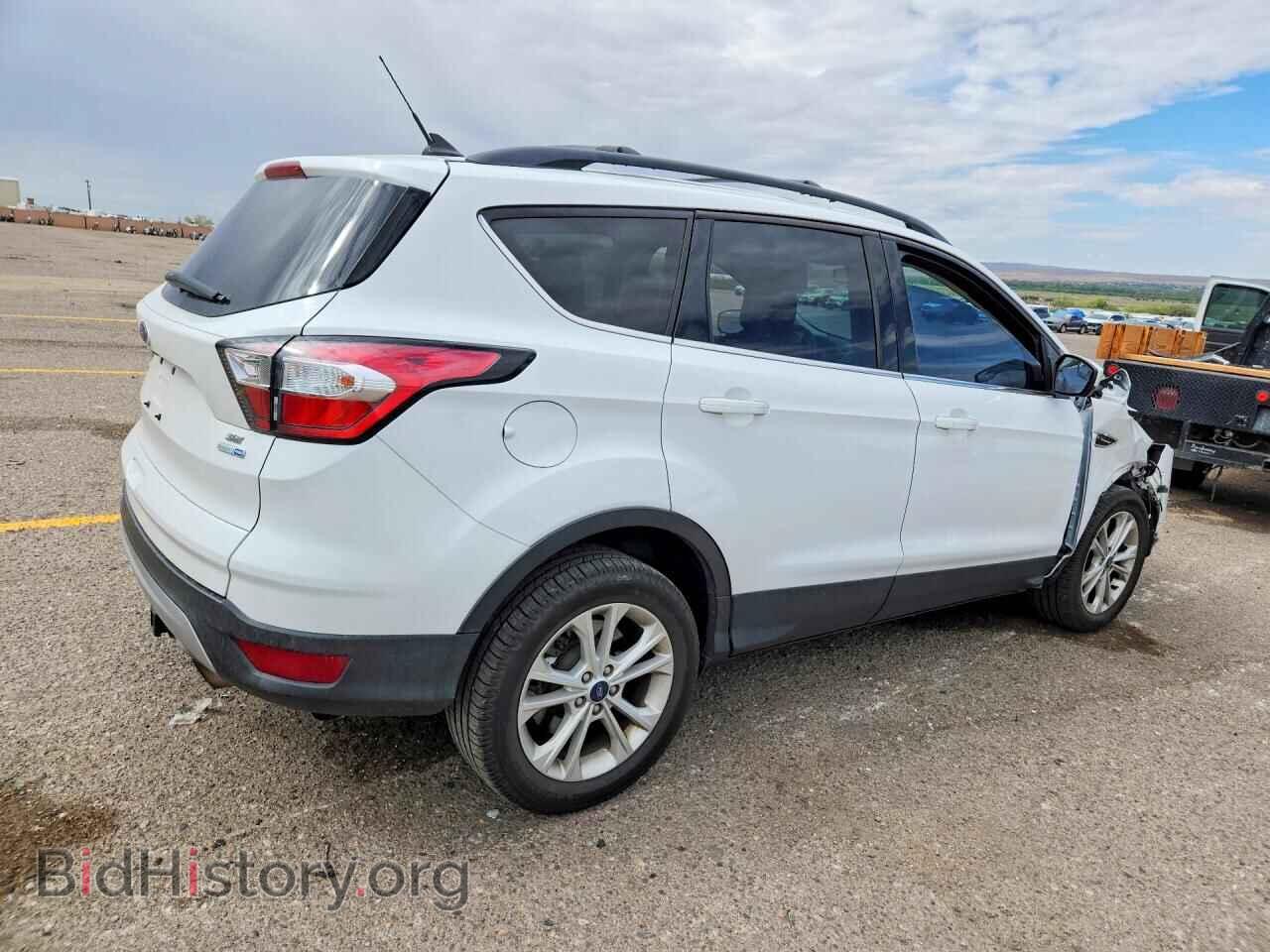 2018 FORD ESCAPE - VIN: 1FMCU9GD1JUC59777 - Фото 3