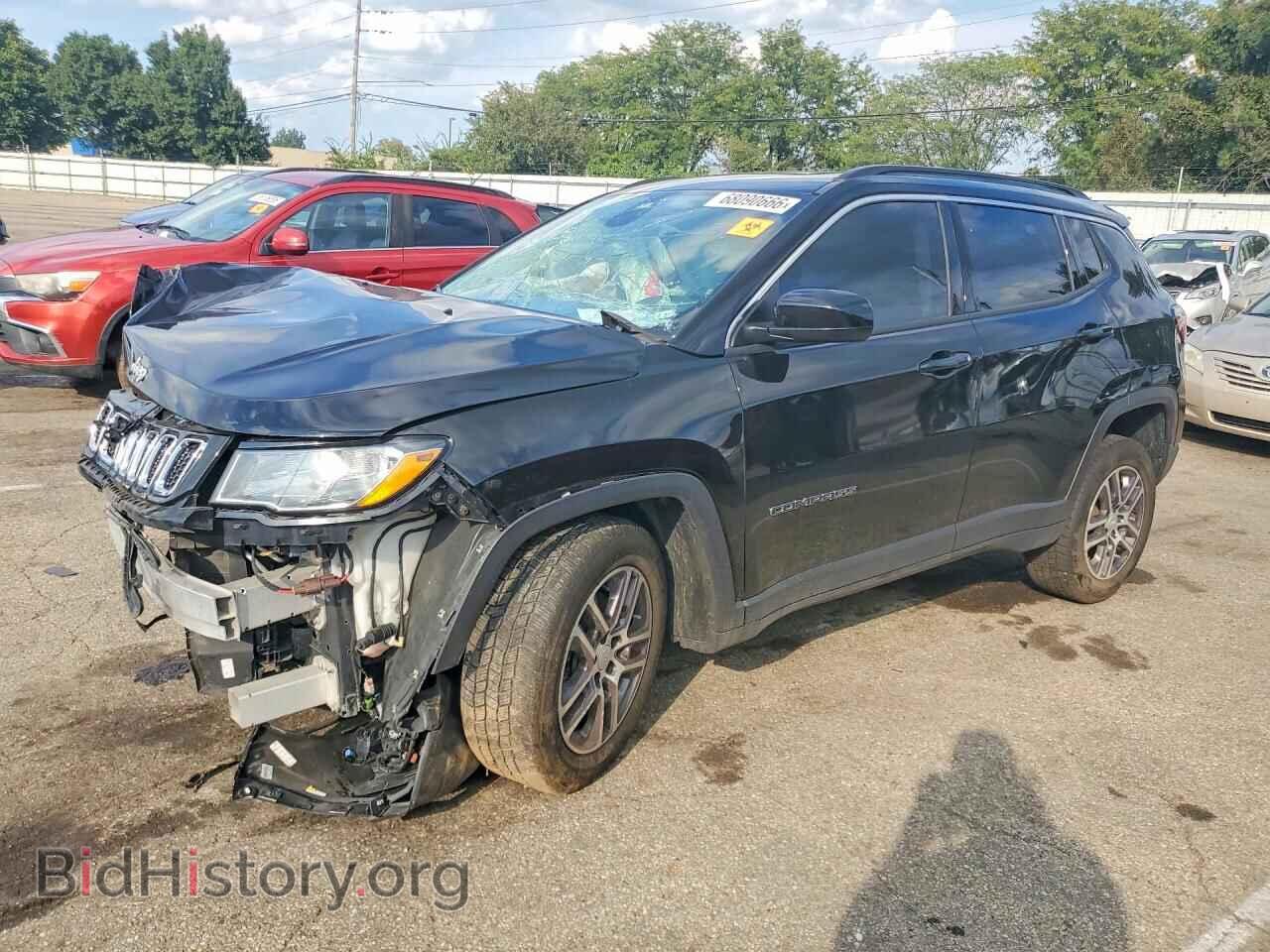Фотография 3C4NJDBB4HT666138 - JEEP COMPASS 2017