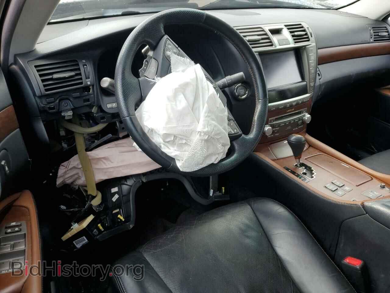 2012 LEXUS LS460 - VIN: JTHBL5EF4C5110579 - Photo 8
