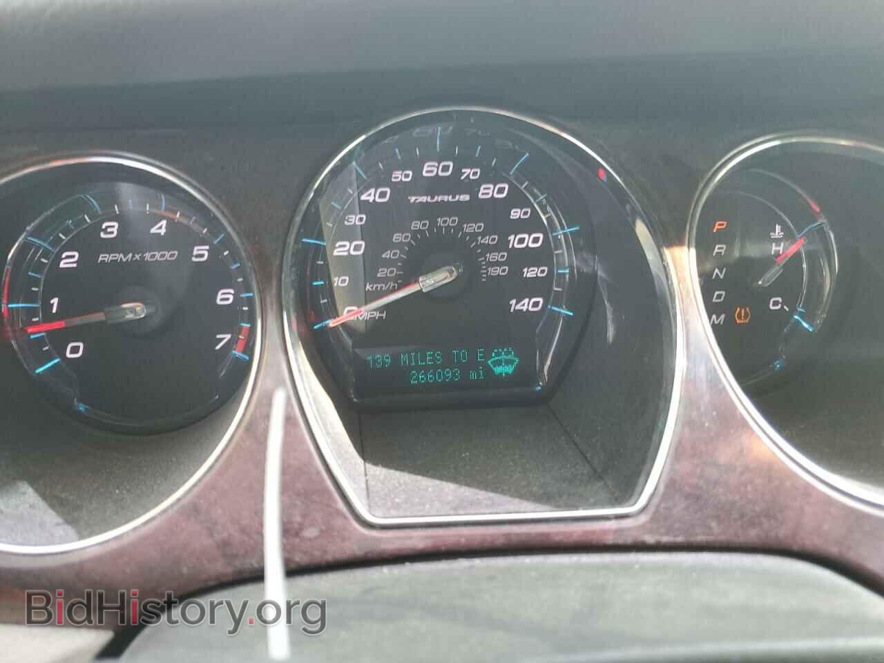 2011 FORD TAURUS - VIN: 1FAHP2FWXBG103822 - Фото 9