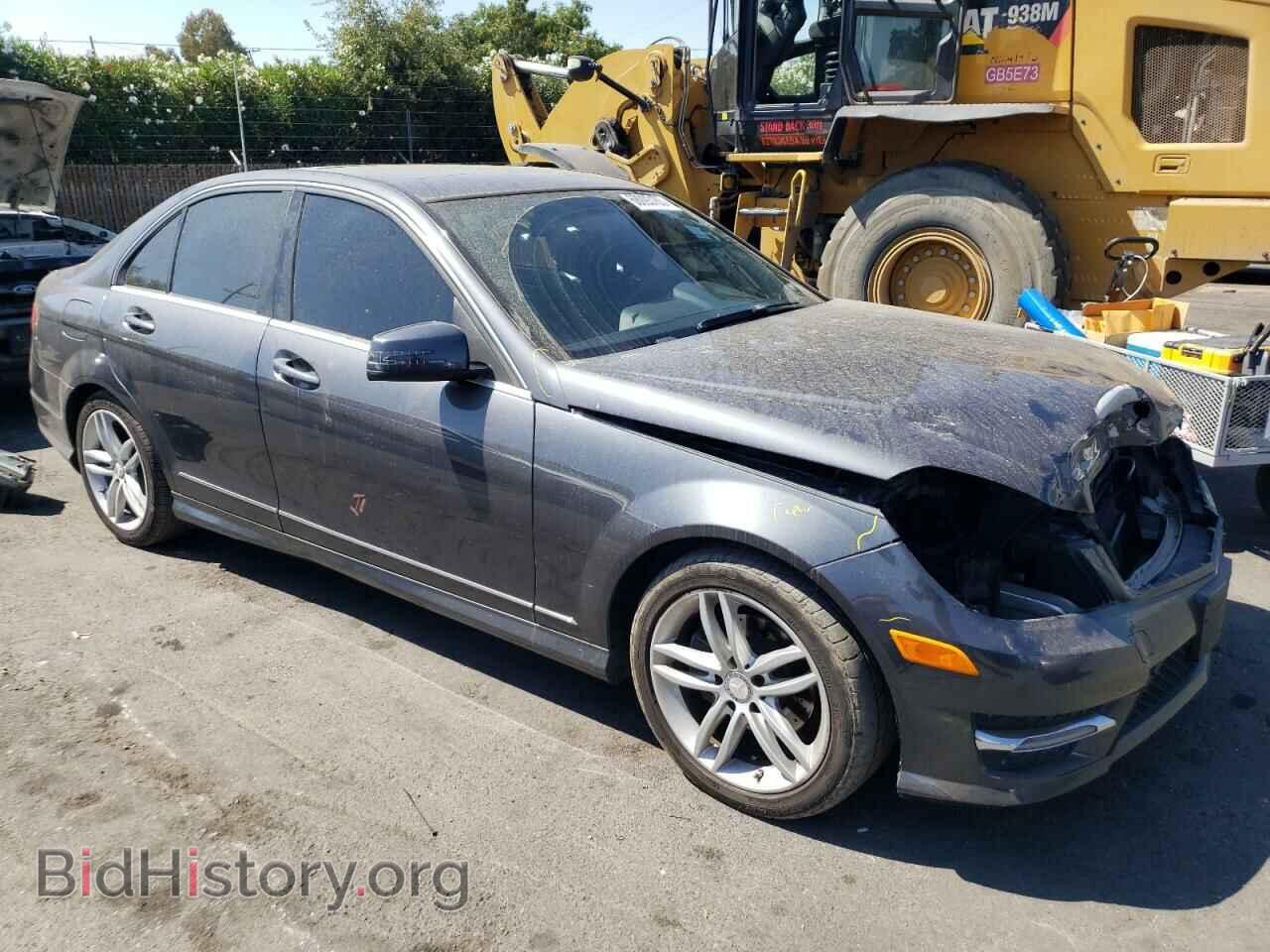 2014 MERCEDES-BENZ C-CLASS - VIN: WDDGF4HB0ER318445 - Фото 4