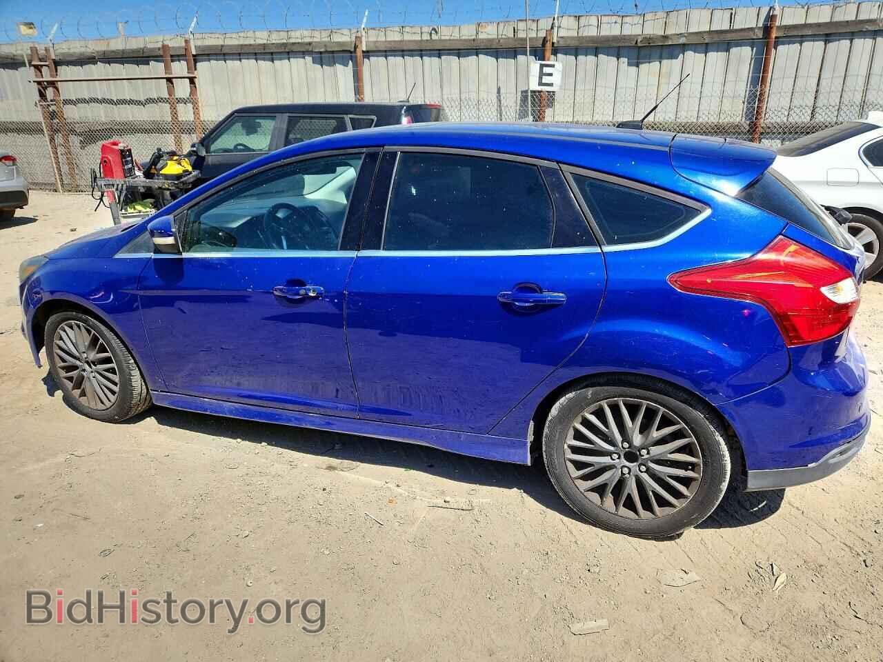 2013 FORD FOCUS - VIN: 1FADP3N27DL363009 - Photo 2