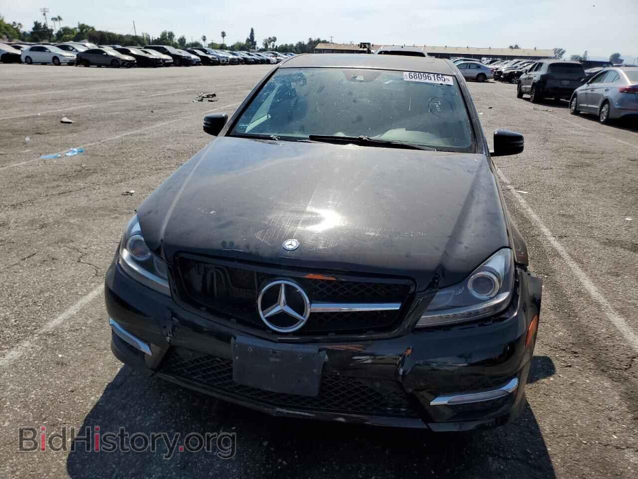 2012 MERCEDES-BENZ C-CLASS - VIN: WDDGF4HB9CA625303 - Фото 5